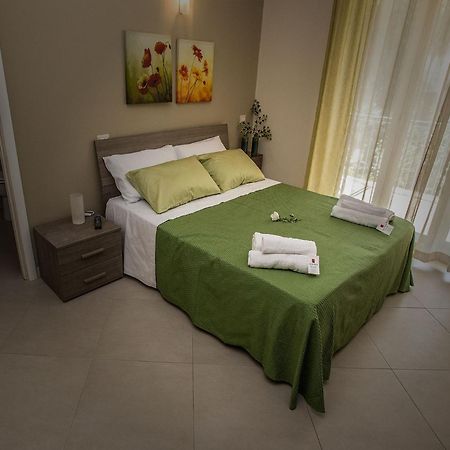 מילאצו Meridiana B&B מראה חיצוני תמונה