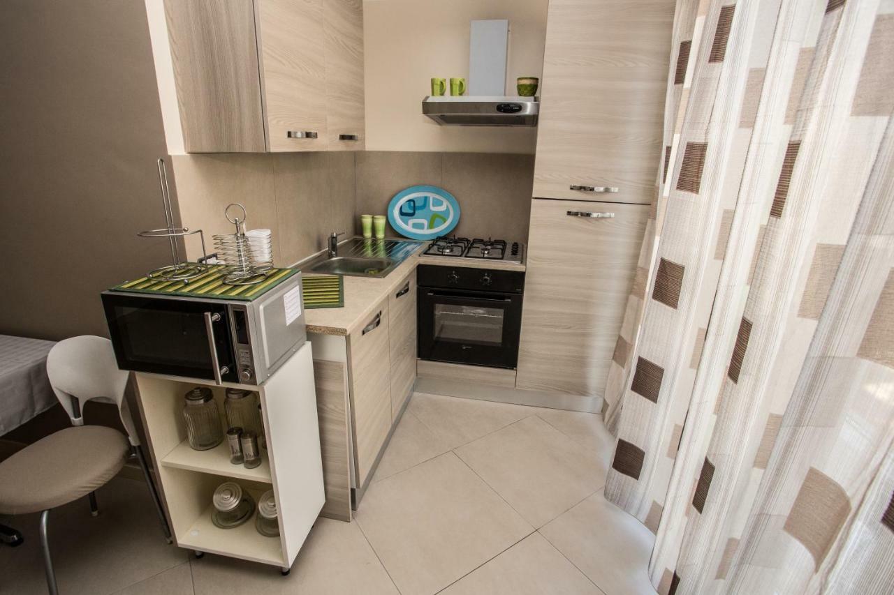 מילאצו Meridiana B&B מראה חיצוני תמונה