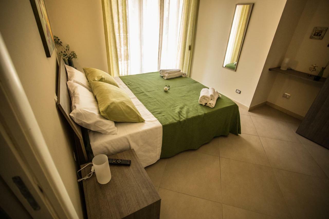 מילאצו Meridiana B&B מראה חיצוני תמונה